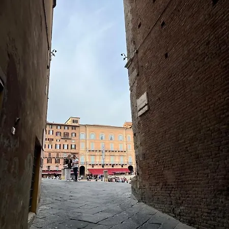 - A Pochi Passi Da Piazza Del Campo Apartmán Siena