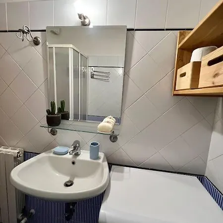 - A Pochi Passi Da Piazza Del Campo